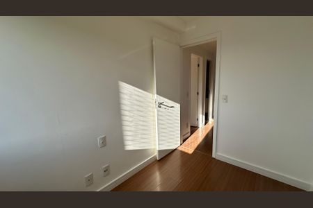 Apartamento para alugar com 71m², 3 quartos e 1 vaga Apartamento para alugar com 71m², 3 quartos e 1 vagaQuarto 2