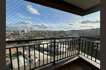 Apartamento para alugar com 71m², 3 quartos e 1 vaga Apartamento para alugar com 71m², 3 quartos e 1 vagaVaranda