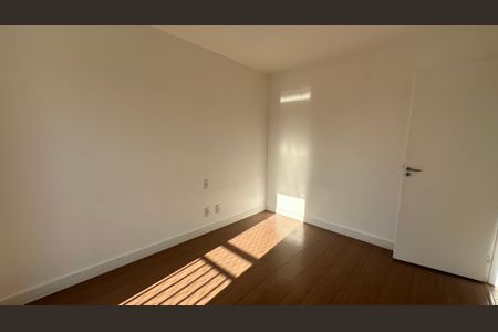 Apartamento para alugar com 71m², 3 quartos e 1 vaga Apartamento para alugar com 71m², 3 quartos e 1 vagaQuarto 3