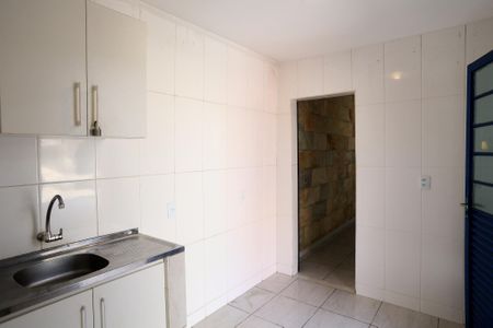 Cozinha de casa para alugar com 1 quarto, 30m² em Bom Jesus, Belo Horizonte
