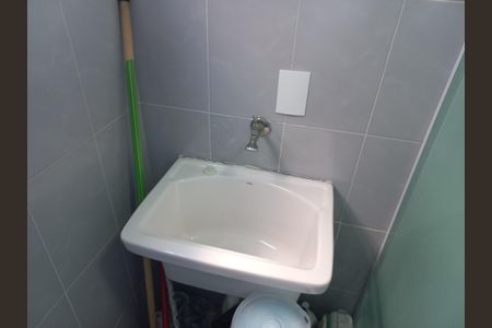Apartamento para alugar com 55m², 1 quarto e sem vaga Apartamento para alugar com 55m², 1 quarto e sem vagaBanheiro