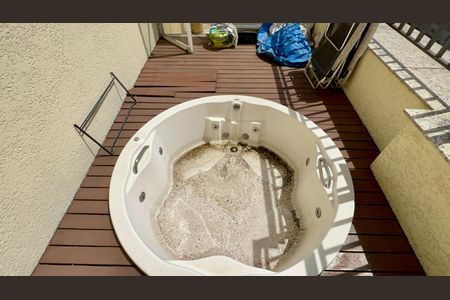 Apartamento para alugar com 97m², 2 quartos e 1 vaga Apartamento para alugar com 97m², 2 quartos e 1 vagaHidromassagem