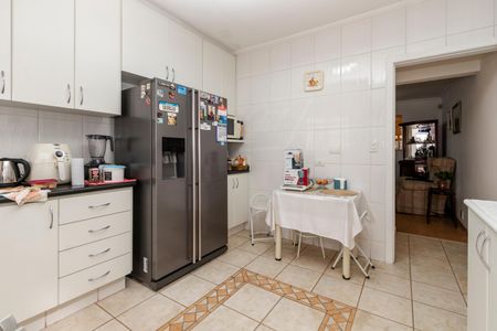 Casa à venda com 150m², 3 quartos e 2 vagas Casa à venda com 150m², 3 quartos e 2 vagasCozinha
