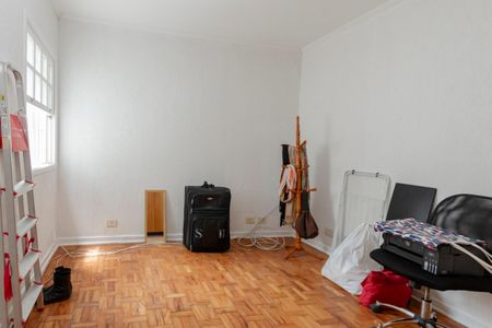 Casa à venda com 150m², 3 quartos e 2 vagas Casa à venda com 150m², 3 quartos e 2 vagasQuarto 1