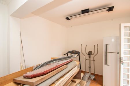 Casa à venda com 150m², 3 quartos e 2 vagas Casa à venda com 150m², 3 quartos e 2 vagasCobertura