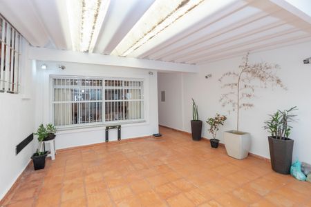 Casa à venda com 150m², 3 quartos e 2 vagas Casa à venda com 150m², 3 quartos e 2 vagasGaragem