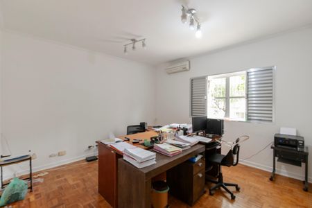 Casa à venda com 150m², 3 quartos e 2 vagas Casa à venda com 150m², 3 quartos e 2 vagasQuarto 2