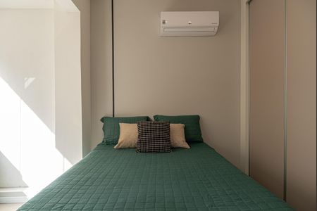 Studio para alugar com 25m², 1 quarto e sem vaga Studio para alugar com 25m², 1 quarto e sem vagaSala/Quarto