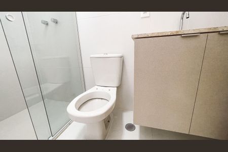 Apartamento à venda com 66m², 2 quartos e 1 vagaBanheiro da Suíte 2