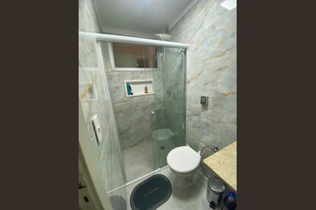 Banheiro de apartamento para alugar com 2 quartos, 54m² em Centro, Campinas