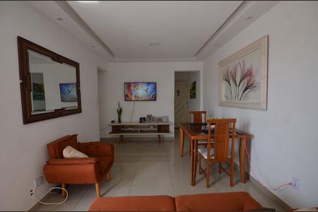 Apartamento para alugar com 61m², 2 quartos e 1 vagaSala