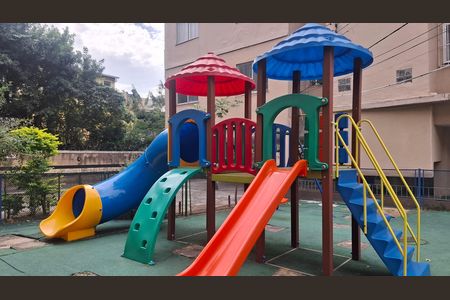 Apartamento para alugar com 61m², 2 quartos e 1 vaga Apartamento para alugar com 61m², 2 quartos e 1 vagaÁrea comum - Playground