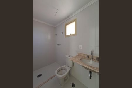 Apartamento à venda com 66m², 2 quartos e 1 vagaBanheiro da Suíte 2