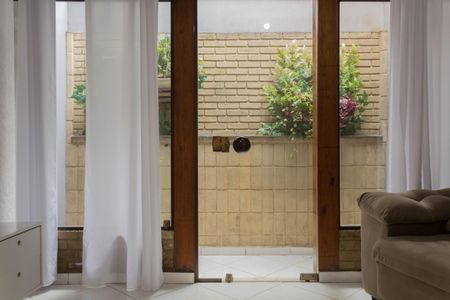 Apartamento à venda com 70m², 2 quartos e 1 vagaSala