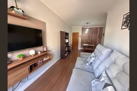 Apartamento à venda com 66m², 2 quartos e 1 vagaSala