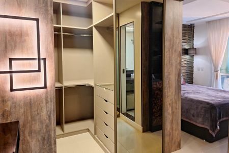 Apartamento para alugar com 260m², 4 quartos e 2 vagas Apartamento para alugar com 260m², 4 quartos e 2 vagasSuíte 1