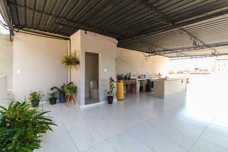 Casa à venda com 360m², 1 quarto e 5 vagasTerraço