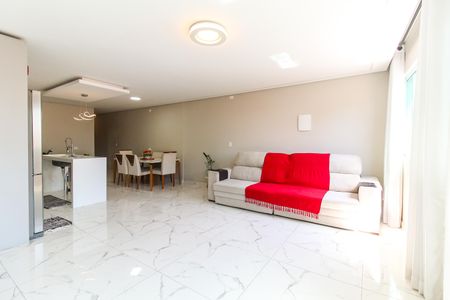 Casa à venda com 360m², 1 quarto e 5 vagasSala/Cozinha