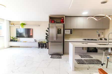 Casa à venda com 360m², 1 quarto e 5 vagasSala/Cozinha