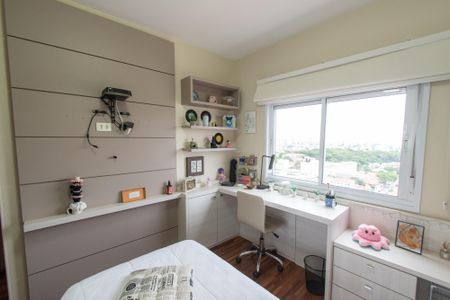 Apartamento à venda com 213m², 3 quartos e 3 vagasSuíte 2