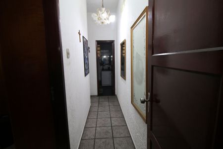 Casa à venda com 190m², 4 quartos e 1 vagaCorredor