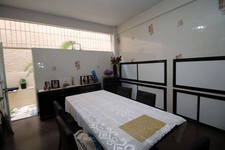 Casa à venda com 190m², 4 quartos e 1 vagaCopa