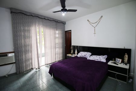 Casa à venda com 190m², 4 quartos e 1 vagaQuarto 4 Suíte