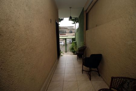 Casa à venda com 190m², 4 quartos e 1 vagaÁrea comum -  Corredor lateral