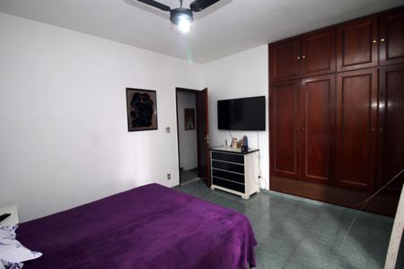 Casa à venda com 190m², 4 quartos e 1 vagaQuarto 4 Suíte