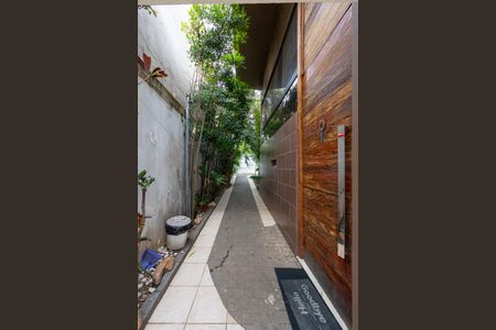 Casa para alugar com 460m², 5 quartos e 2 vagasEntrada