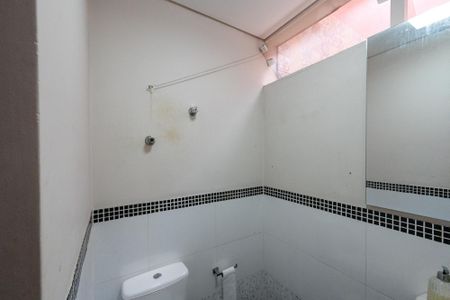 Casa para alugar com 460m², 5 quartos e 2 vagasLavabo