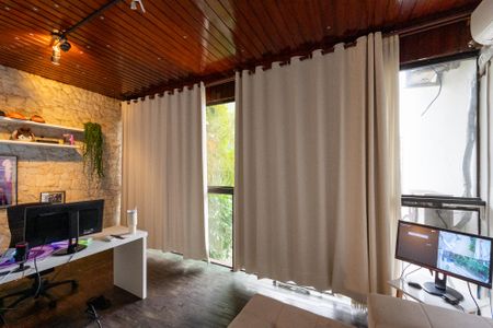 Casa para alugar com 460m², 5 quartos e 2 vagasSuíte 2