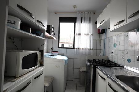 Apartamento para alugar com 48m², 2 quartos e 1 vaga Apartamento para alugar com 48m², 2 quartos e 1 vagaCozinha e Área de Serviço