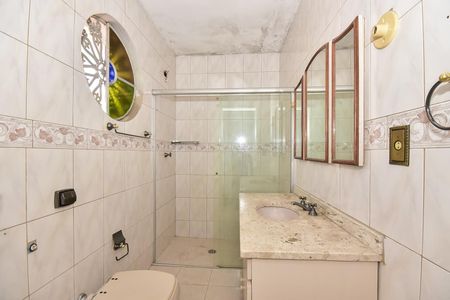 Casa para alugar com 302m², 4 quartos e 3 vagasBanheiro 2