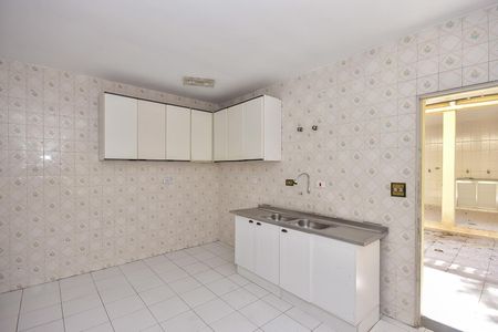 Casa para alugar com 302m², 4 quartos e 3 vagasCozinha