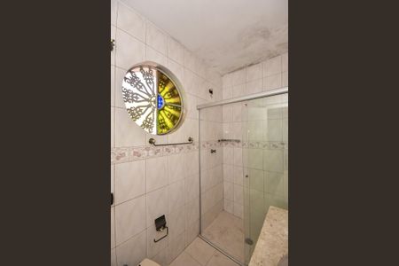 Casa para alugar com 302m², 4 quartos e 3 vagasBanheiro 2