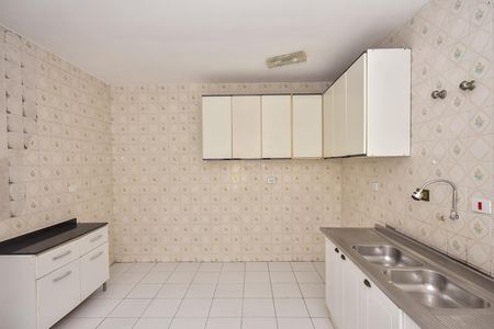 Casa para alugar com 302m², 4 quartos e 3 vagasCozinha