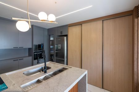 Apartamento à venda com 34m², 1 quarto e 1 vagaSala/Cozinha