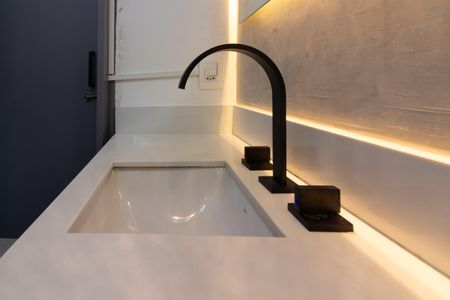 Apartamento à venda com 34m², 1 quarto e 1 vagaBanheiro