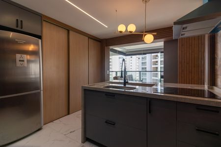 Sala/Cozinha de apartamento à venda com 1 quarto, 34m² em Indianópolis, São Paulo