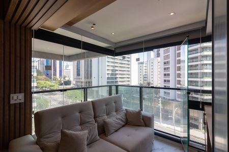 Varanda de apartamento à venda com 1 quarto, 34m² em Indianópolis, São Paulo