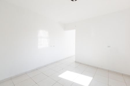 Quarto de casa para alugar com 1 quarto, 60m² em Vila Curuçá Velha, São Paulo