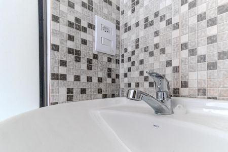 Apartamento para alugar com 47m², 2 quartos e sem vaga Apartamento para alugar com 47m², 2 quartos e sem vagaBanheiro da Suíte