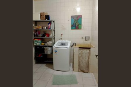 Casa para alugar com 219m², 3 quartos e 2 vagas