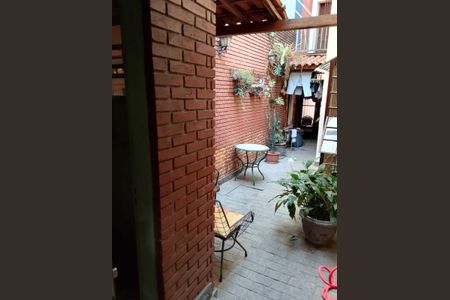 Casa para alugar com 219m², 3 quartos e 2 vagas