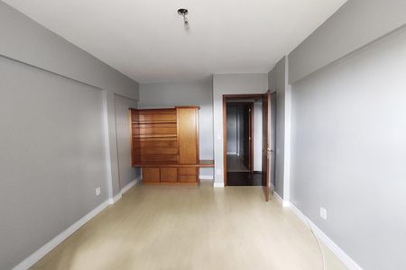 Apartamento para alugar com 66m², 4 quartos e sem vaga Apartamento para alugar com 66m², 4 quartos e sem vagaQuarto 1