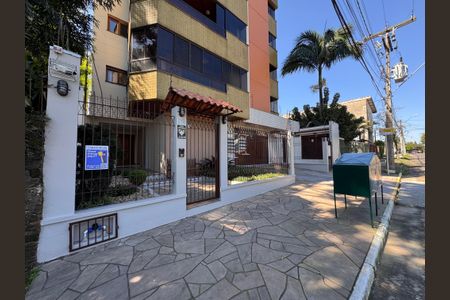 Apartamento para alugar com 66m², 4 quartos e sem vaga Apartamento para alugar com 66m², 4 quartos e sem vagaPlaca