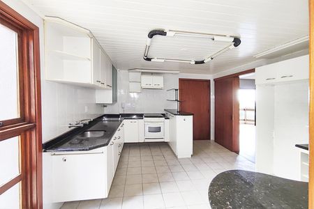 Apartamento para alugar com 66m², 4 quartos e sem vaga Apartamento para alugar com 66m², 4 quartos e sem vagaCozinha