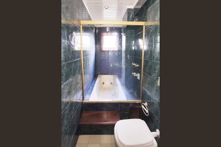 Apartamento para alugar com 66m², 4 quartos e sem vaga Apartamento para alugar com 66m², 4 quartos e sem vagaBanheiro