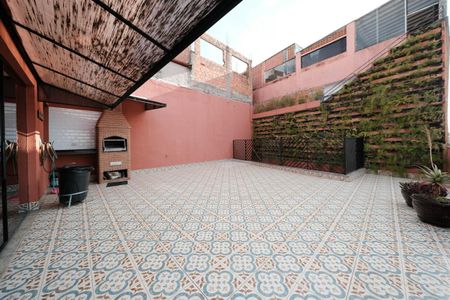 Casa para alugar com 250m², 1 quarto e sem vagaVaranda